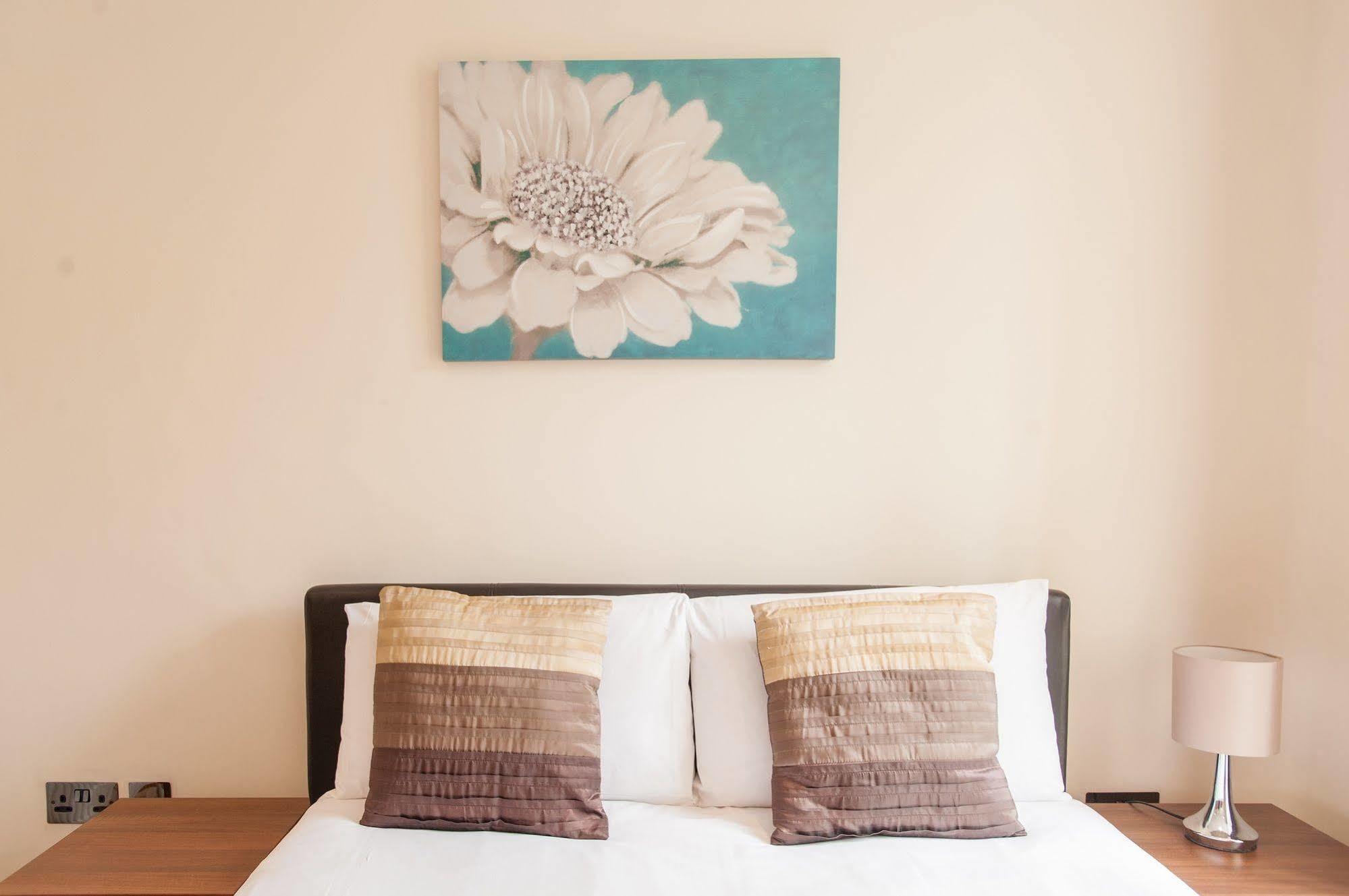 London Serviced Apartments Extérieur photo